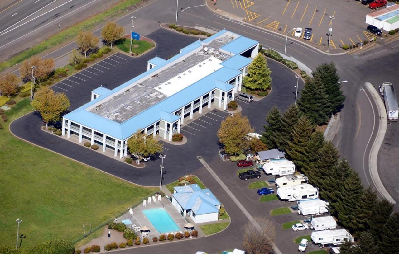 Americas Best Value Inn - Phoenix / Ashland Exterior photo